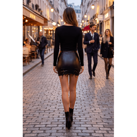 Jupe courte similicuir noir Paula